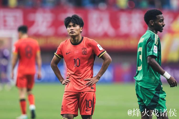 时隔20年冲击世青赛!新星或助国足U20力克沙特