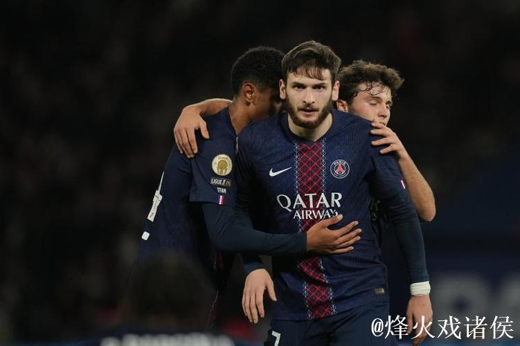 法甲-K77双响马尤卢传射 巴黎5-0雷恩距榜首1分 法甲-K77双响马尤卢传射 巴黎5-0雷恩距榜首1分